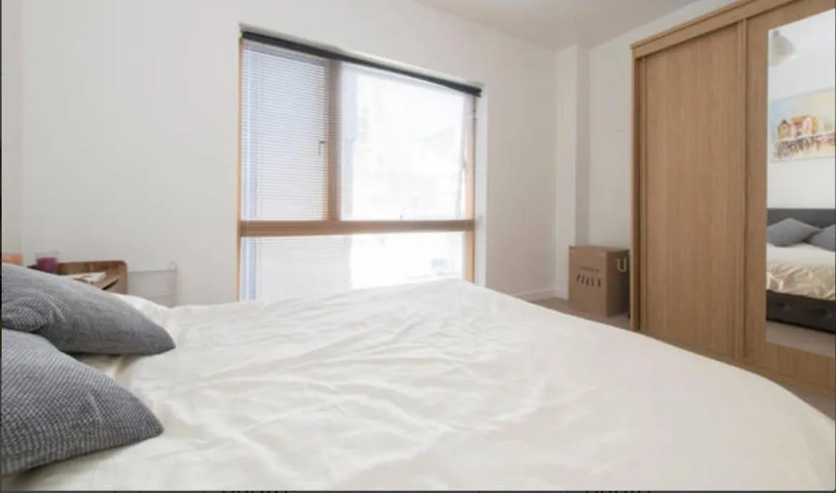 Sunny London Apartment For 4 Guests, Self Check In United Kingdom